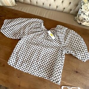 NWT Calvin Klein Embroidered Balloon Sleeve Blouse